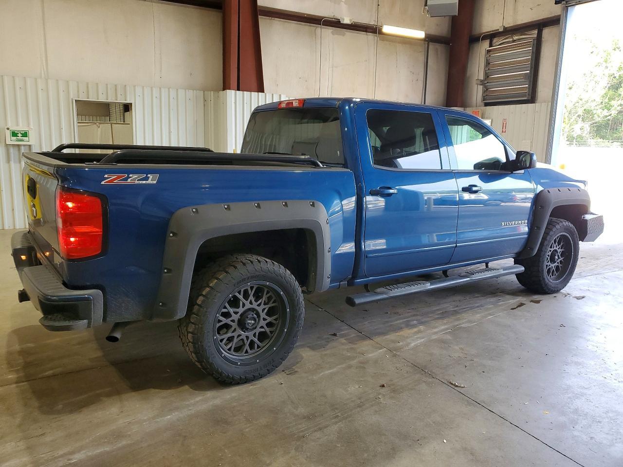 2017 Chevrolet Silverado K1500 Lt - Фото 3