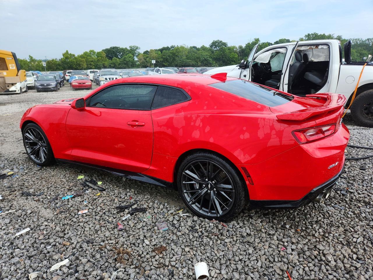 2018 Chevrolet Camaro Zl1 - Фото 2