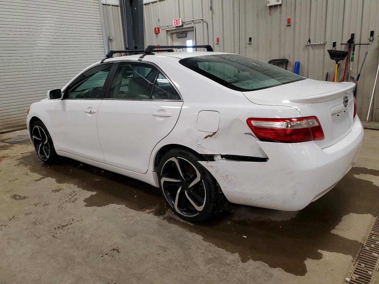 2008 Toyota Camry Xle - Фото 2