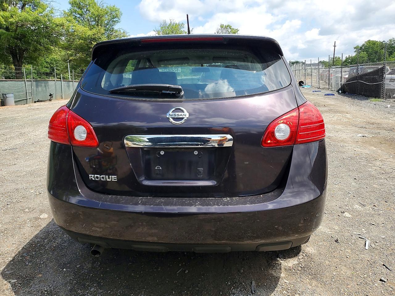2013 Nissan Rogue S - Фото 6
