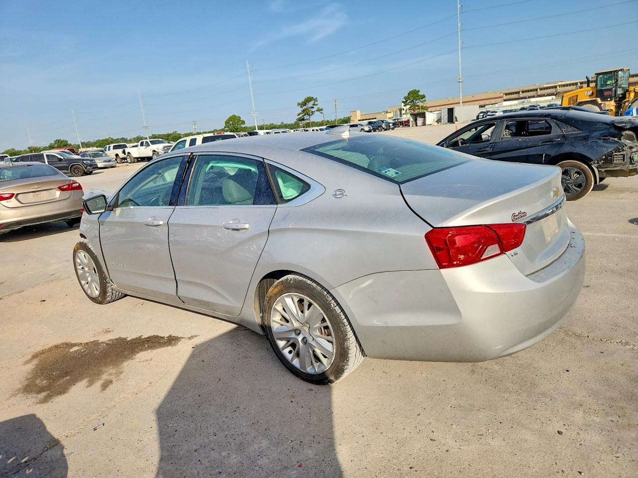 2018 Chevrolet Impala Ls - Фото 2