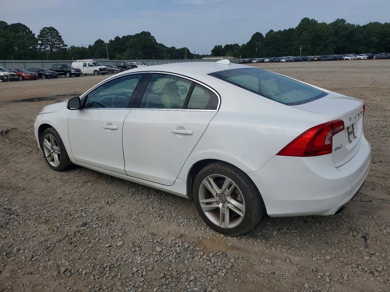 2015 Volvo S60 Premier+ - Фото 2