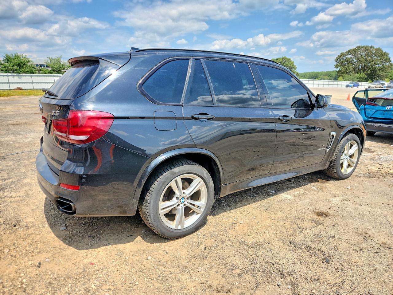 2014 BMW X5 xDrive50I - Фото 3