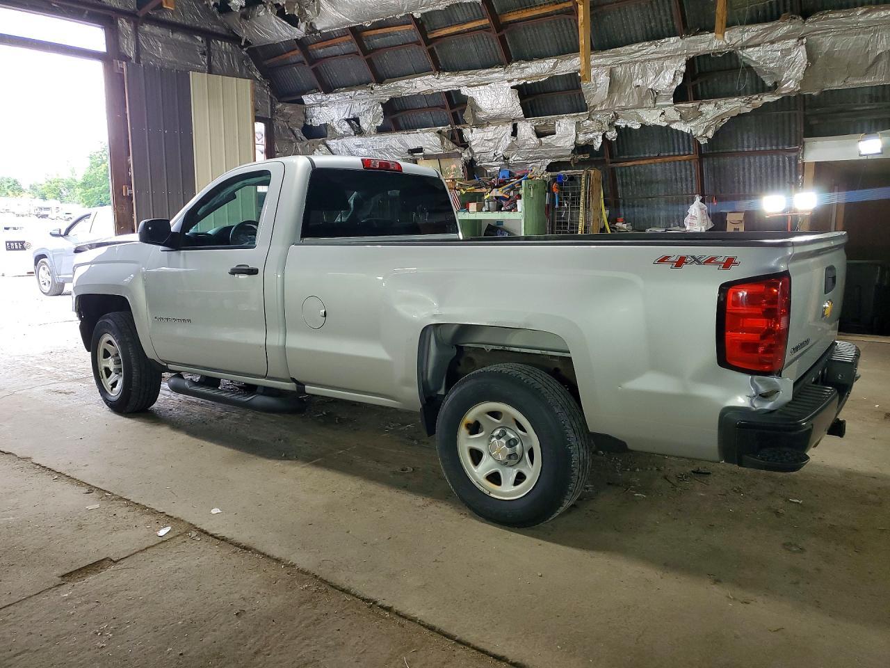 2016 Chevrolet Silverado K1500/K1500 Ls - Image 2
