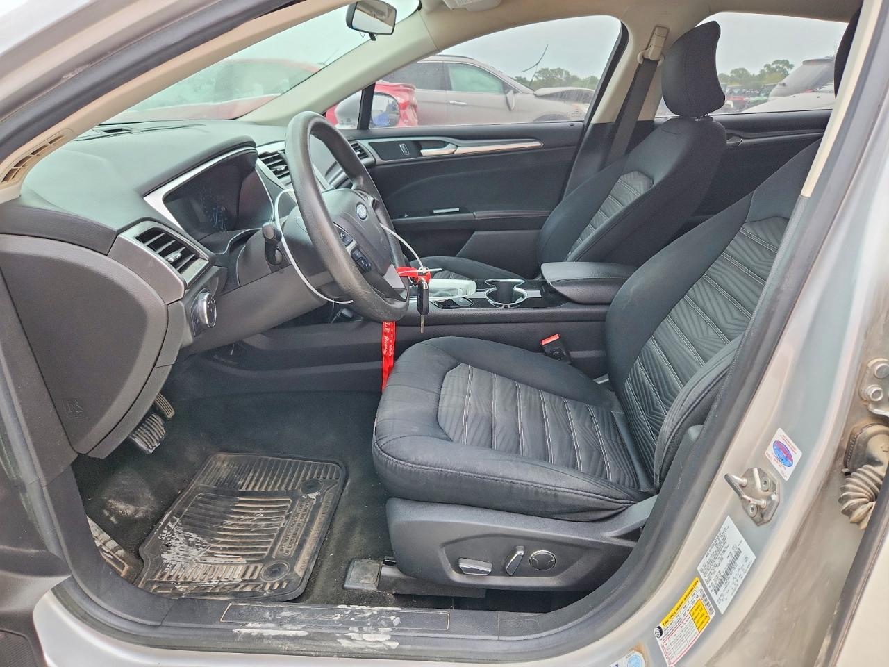 2016 Ford Fusion Se - Фото 7