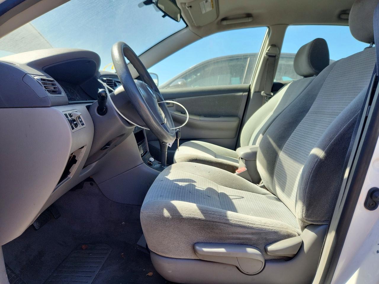 2005 Toyota Corolla Ce - Image 7