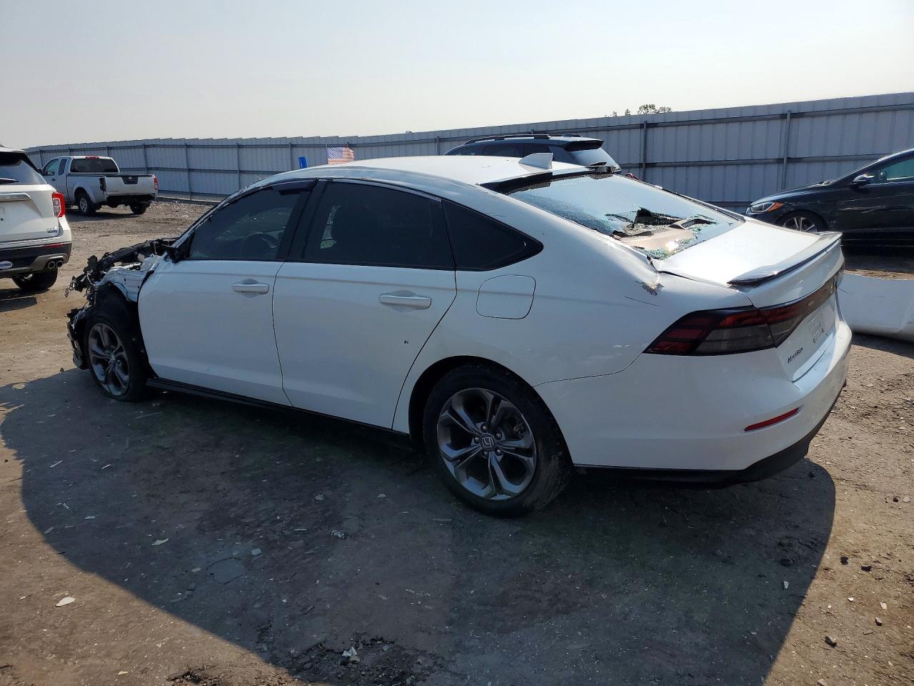 2023 Honda Accord Ex - Фото 2