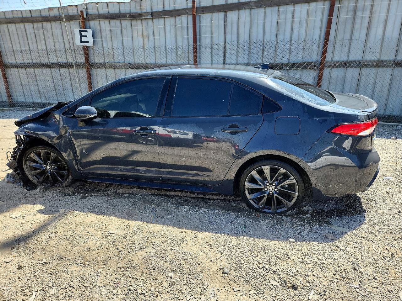 2024 Toyota Corolla Se - Фото 2