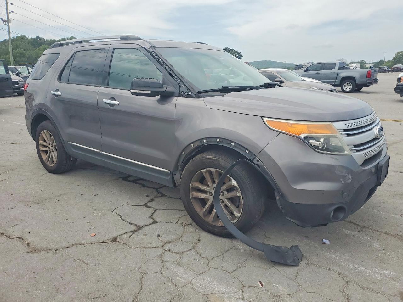 2013 Ford Explorer Xlt - Image 4