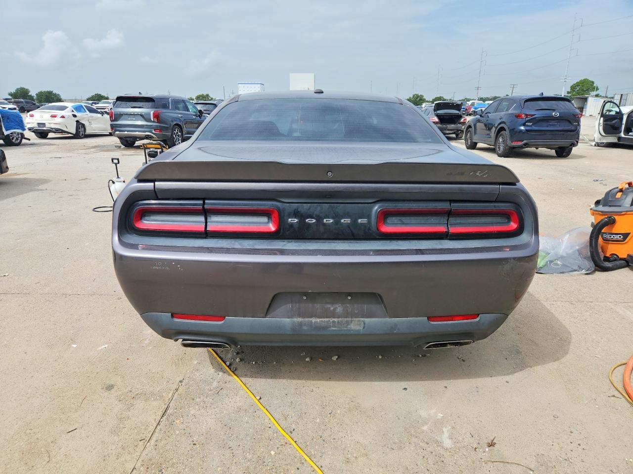 2018 Dodge Challenger R/T - Image 6