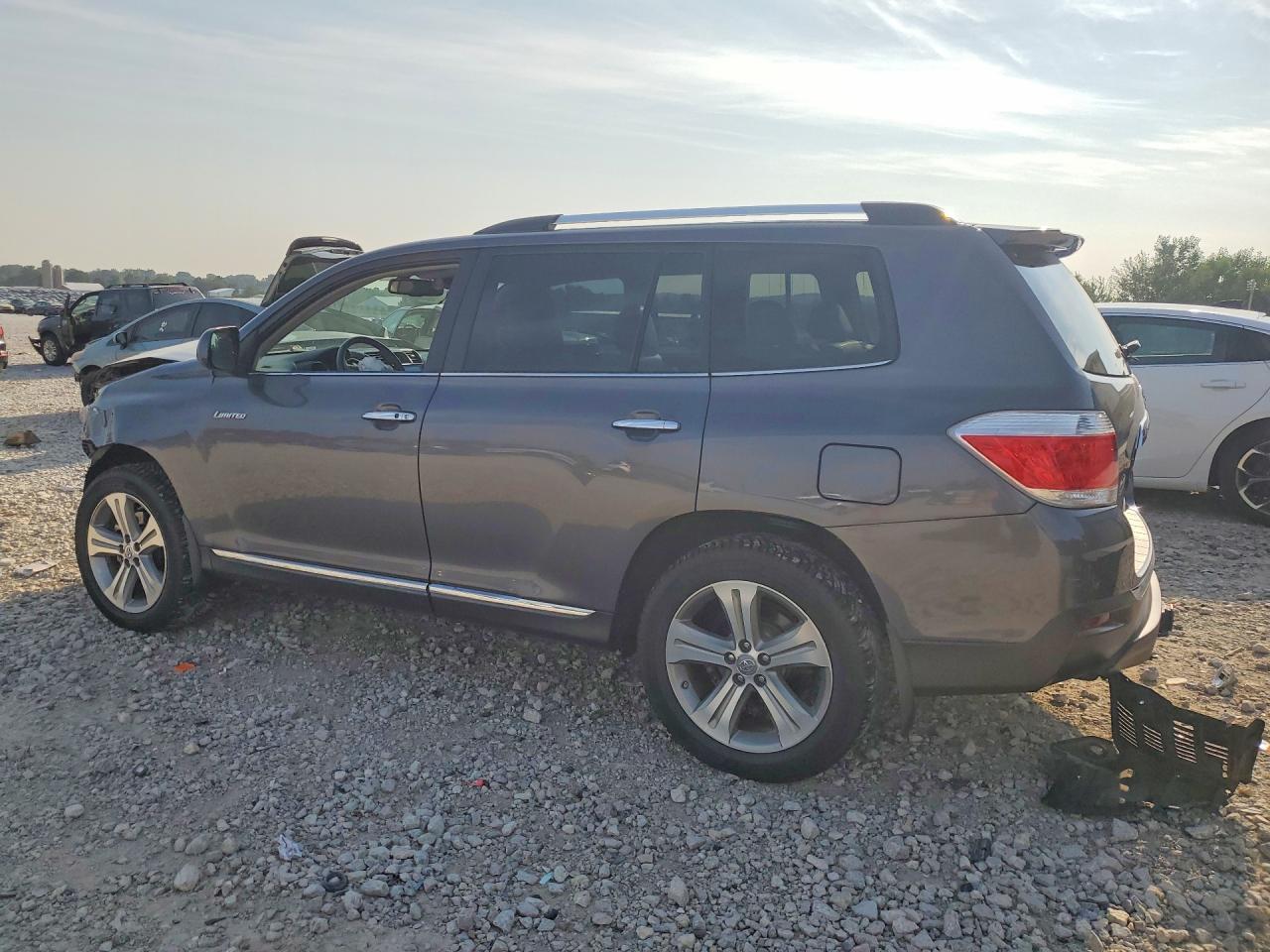 2012 Toyota Highlander Limited - Фото 2