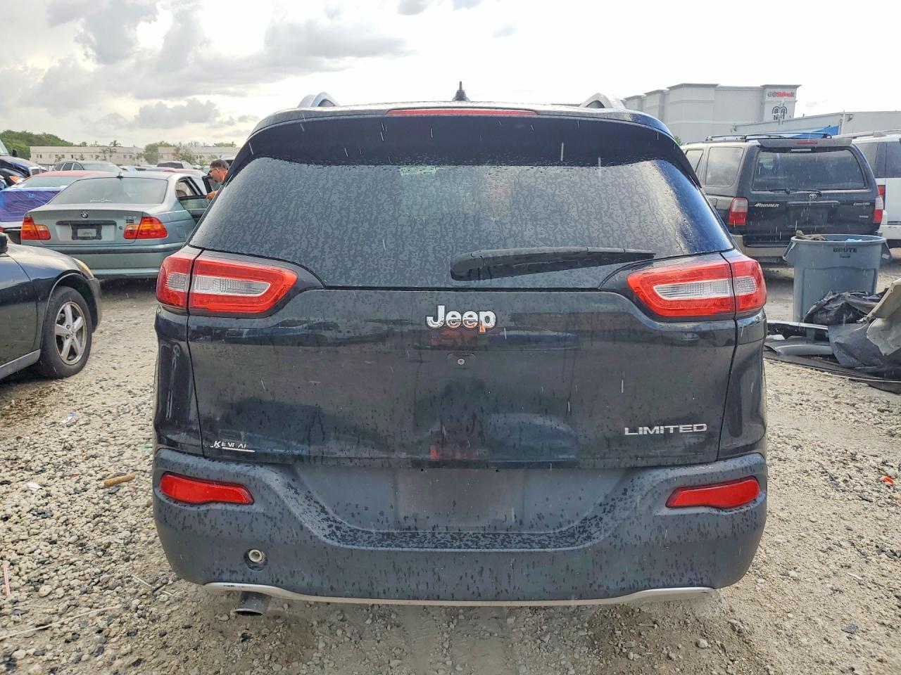 2015 Jeep Cherokee Latitude - Фото 6