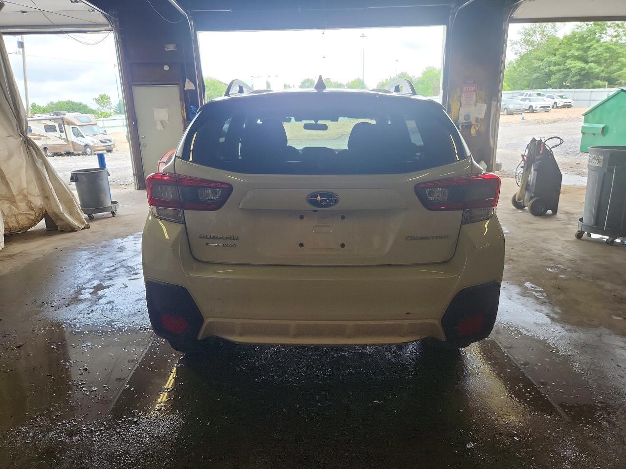 2023 Subaru Crosstrek Premium - Image 6