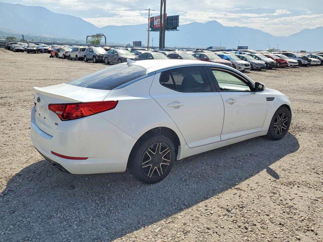 2011 Kia Optima Lx - Фото 3