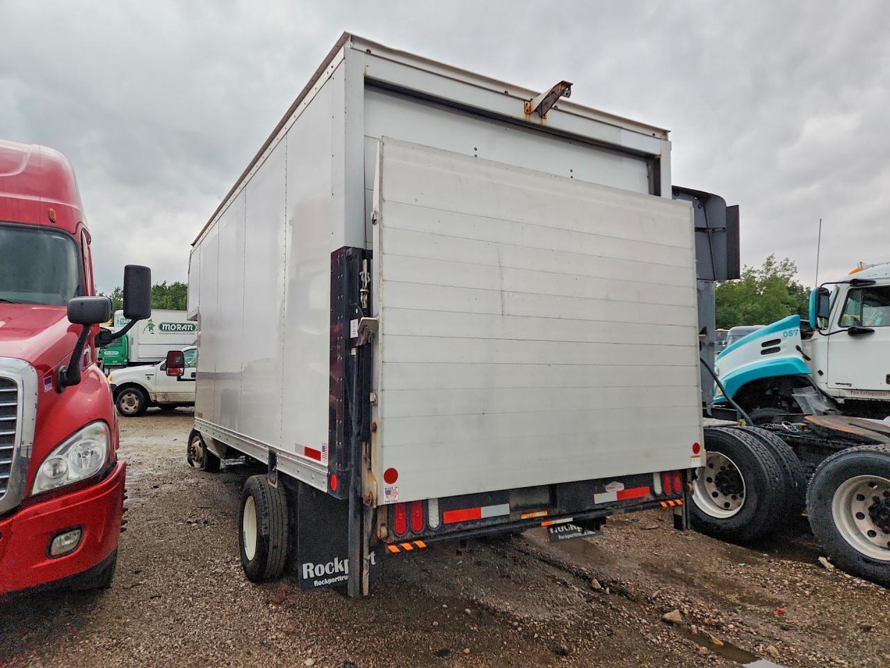 2023 Ford E450 Box Truck - Фото 2