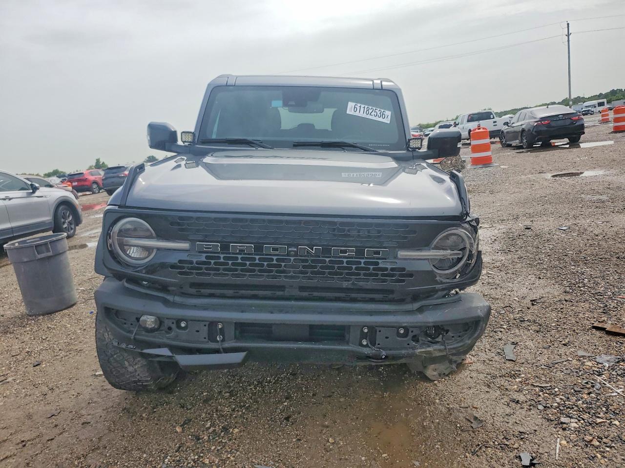 2021 Ford Bronco - Image 5