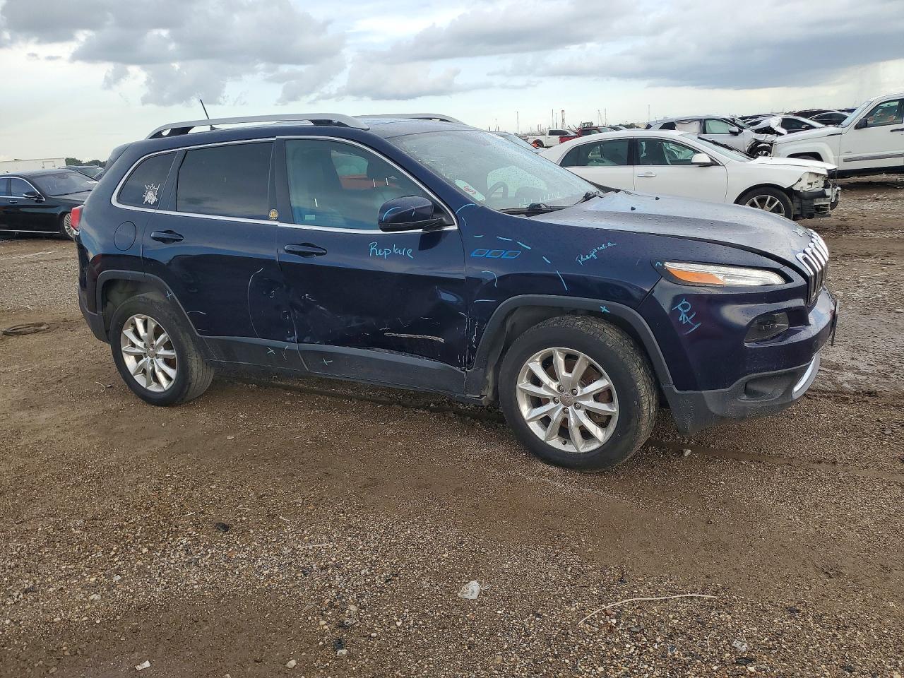 2016 Jeep Cherokee Limited - Image 4