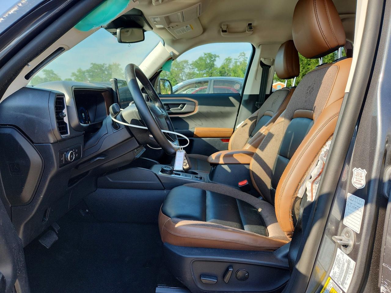 2025 Ford Bronco Sport Outer Banks - Image 7