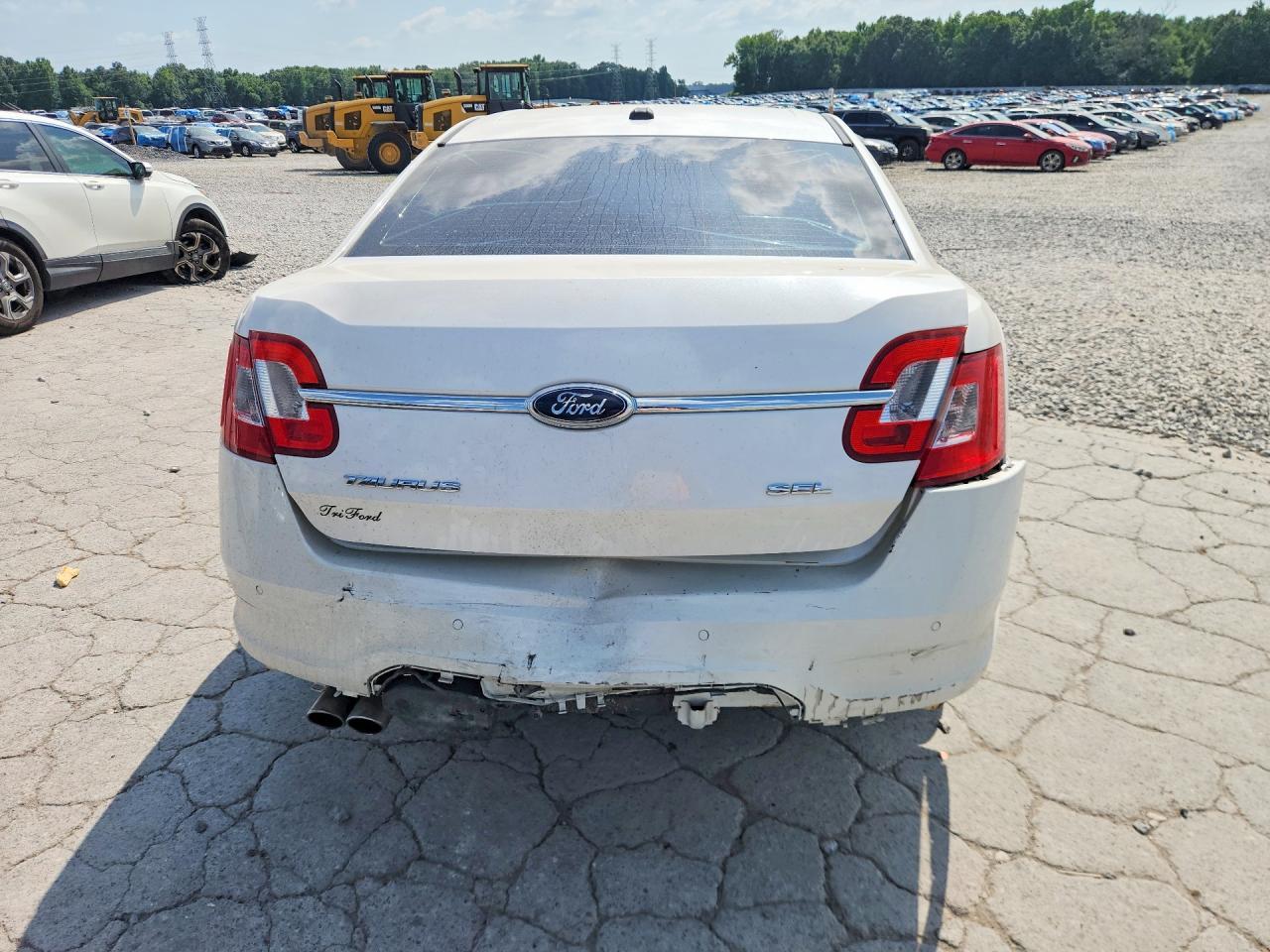 2010 Ford Taurus Sel - Фото 6