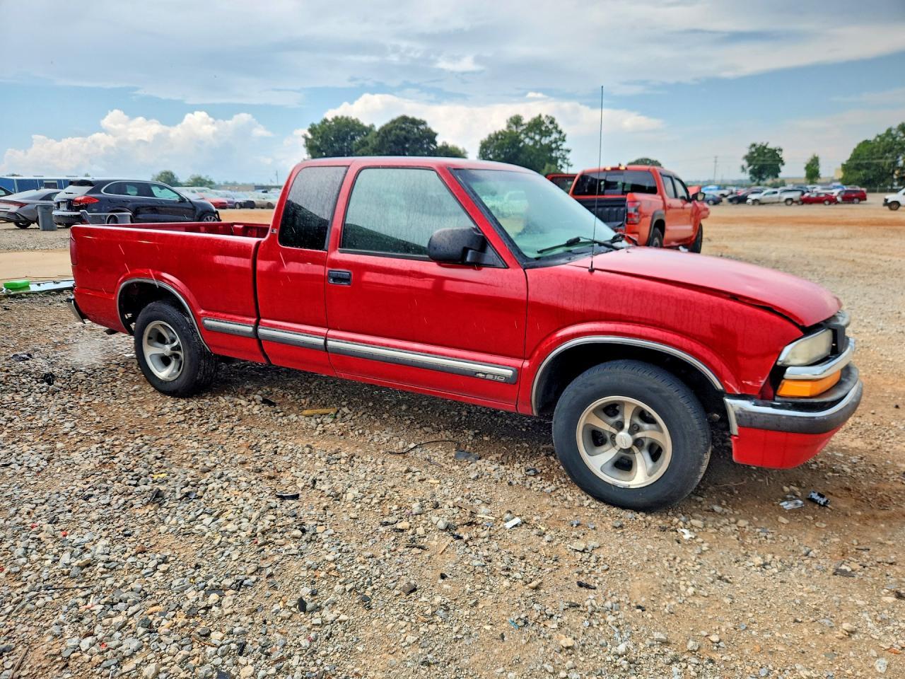 2001 Chevrolet S Truck S10 - Image 4