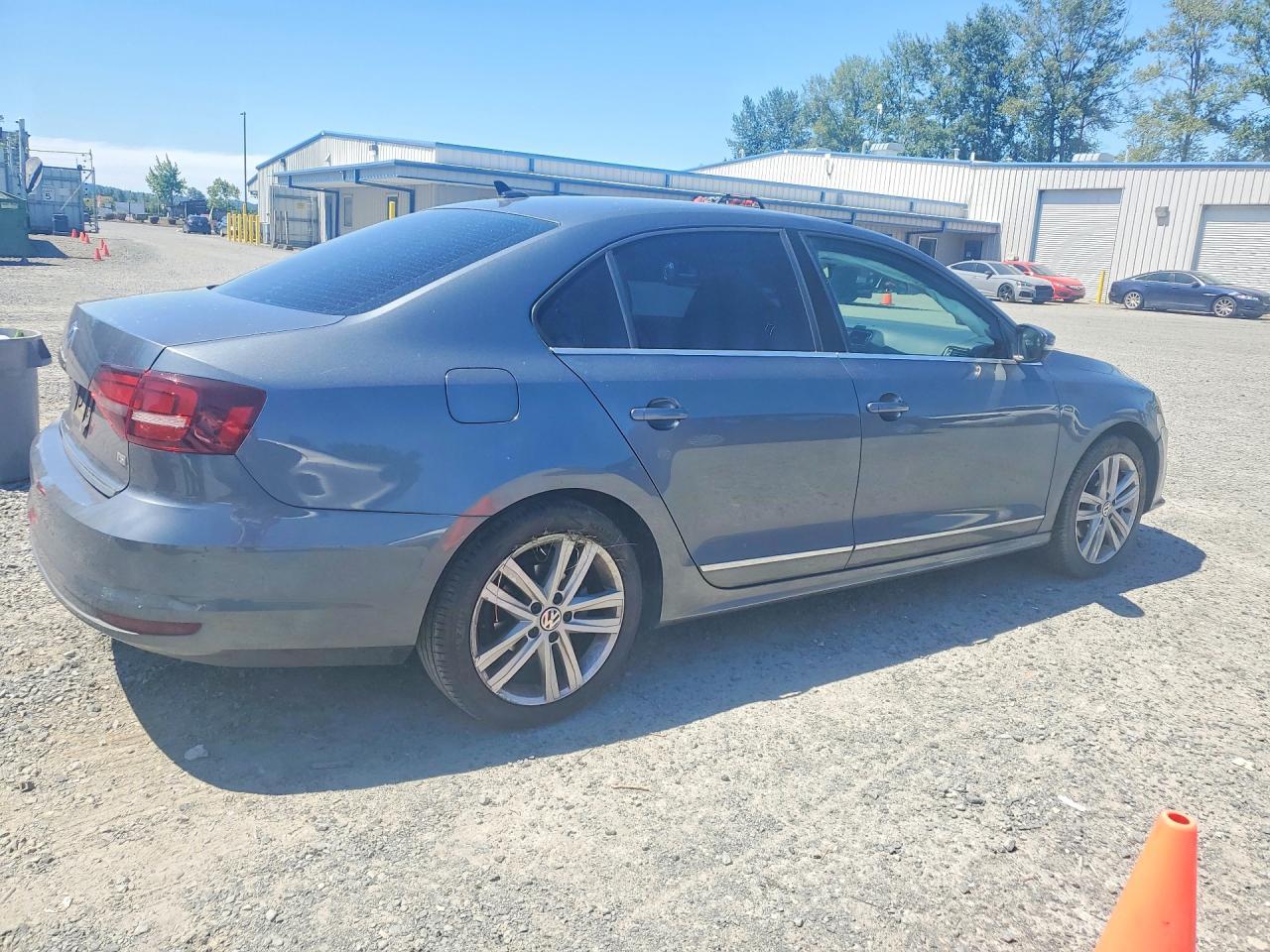 2017 Volkswagen Jetta Sel - Фото 3