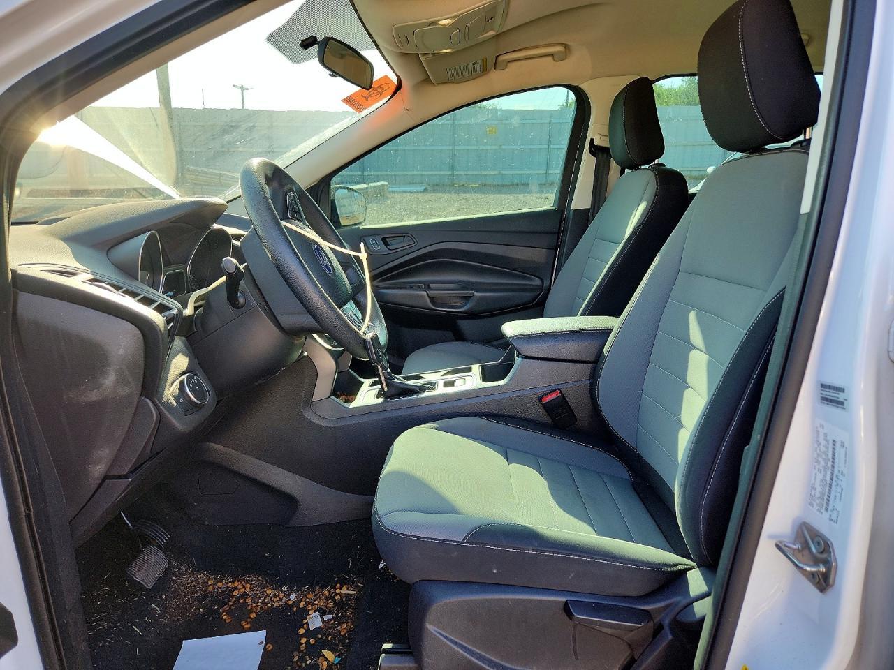 2019 Ford Escape S - Фото 7