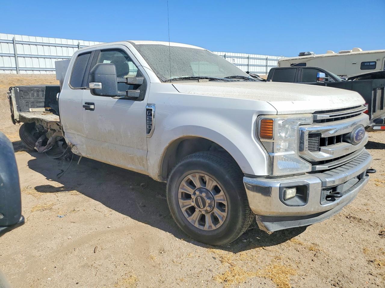 2020 Ford F250 Super Duty - Image 4