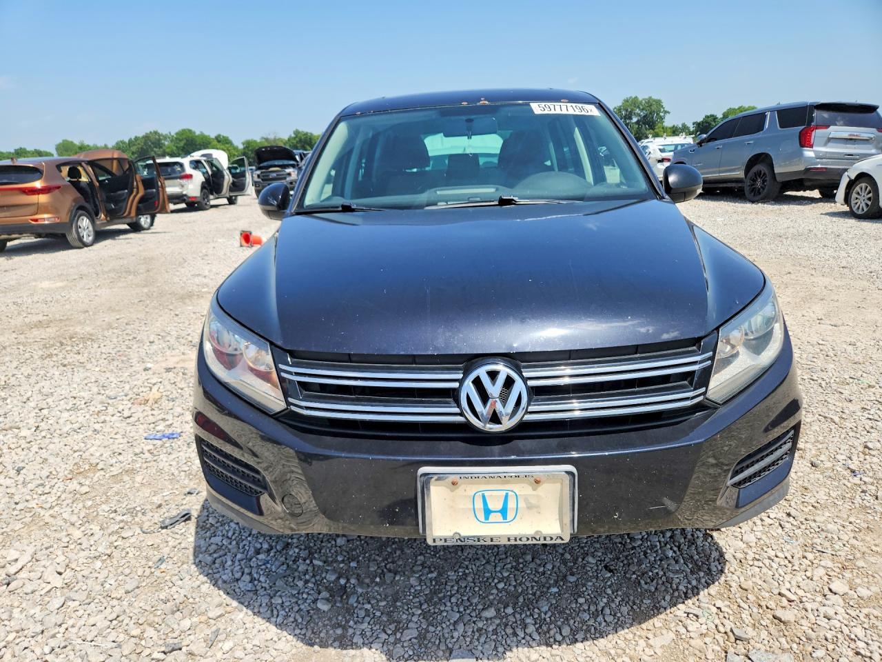 2013 Volkswagen Tiguan S - Фото 5
