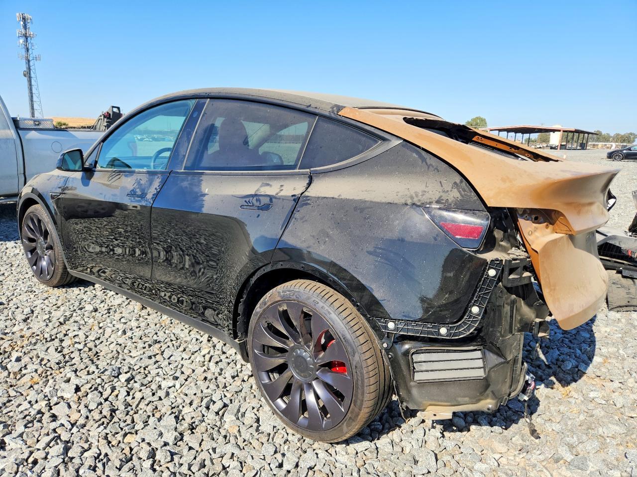 2022 Tesla Model Y - Image 2