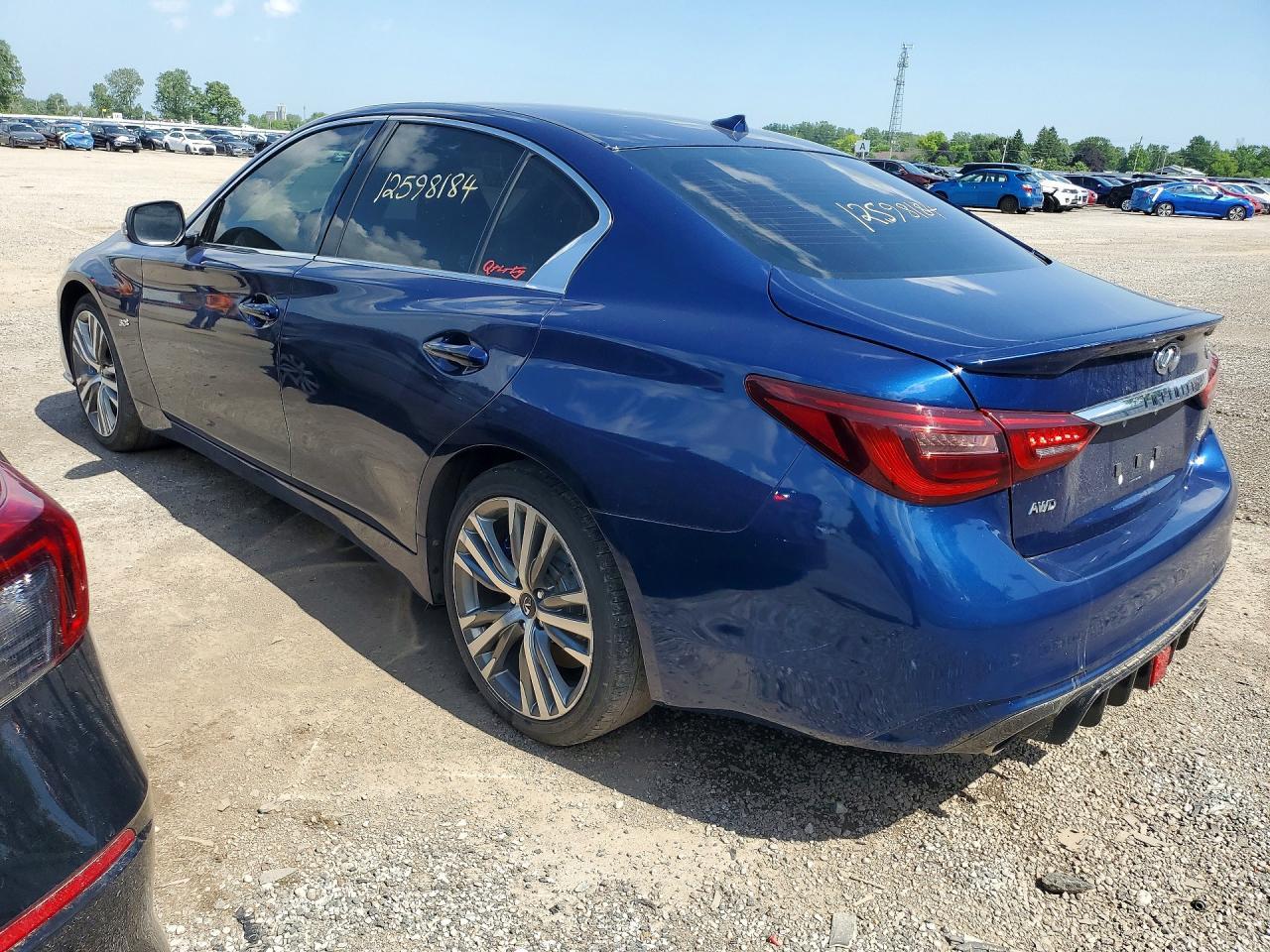 2018 Infiniti Q50 3.0T Luxe - Фото 2