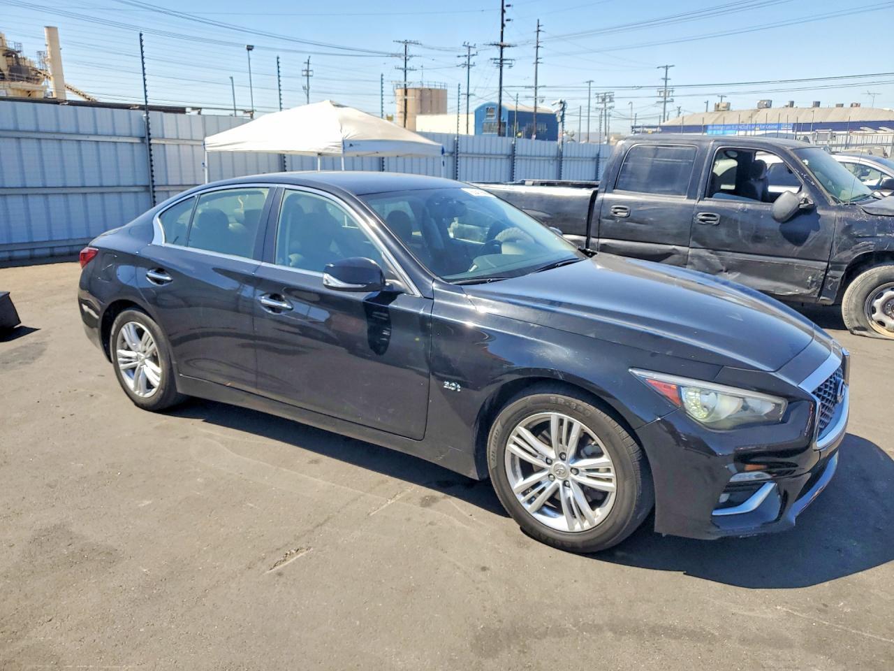 2019 Infiniti Q50 3.0T Luxe - Фото 4
