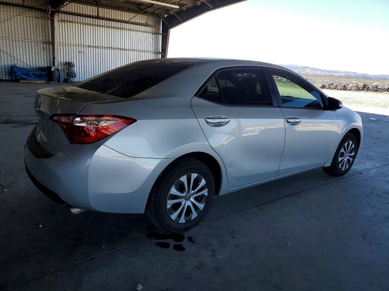 2019 Toyota Corolla Le - Image 3