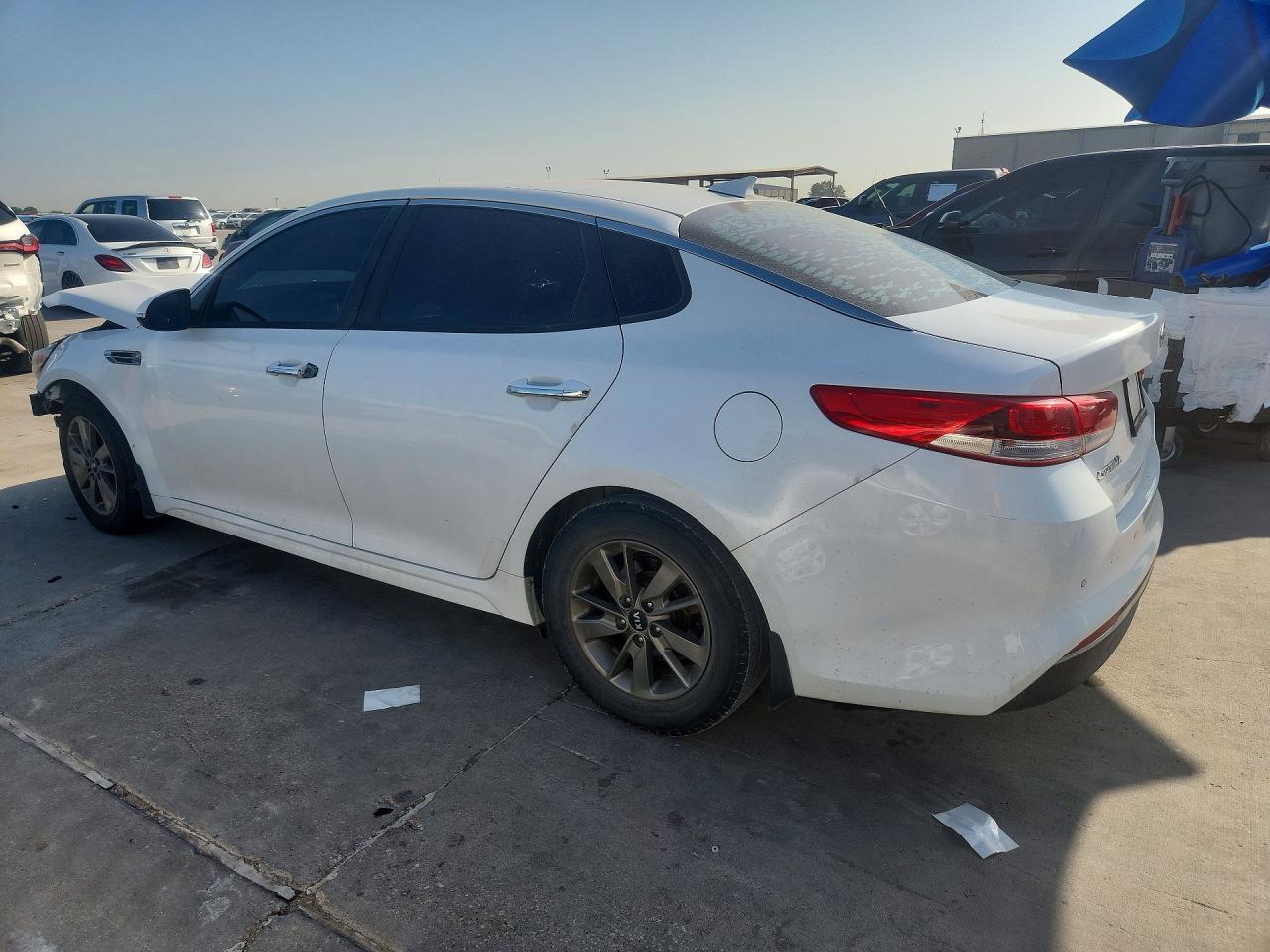 2018 Kia Optima Lx - Фото 2