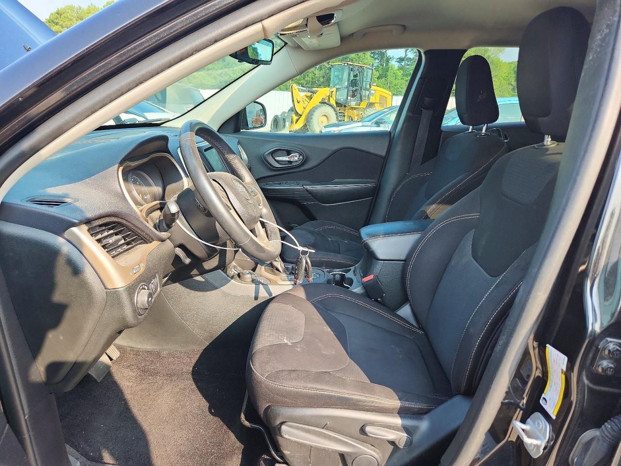 2015 Jeep Cherokee Latitude - Фото 7