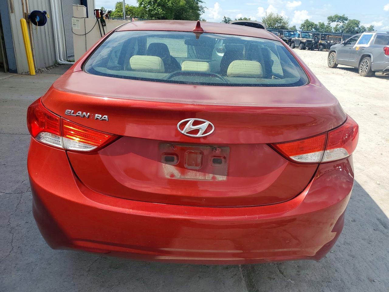 2011 Hyundai Elantra Gls - Image 6