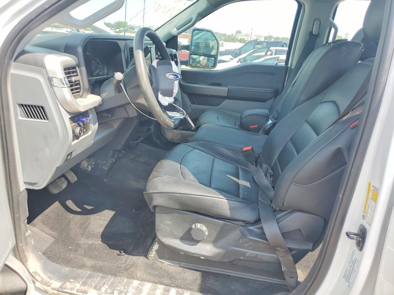 2026 Ford F250 Super Duty - Image 7
