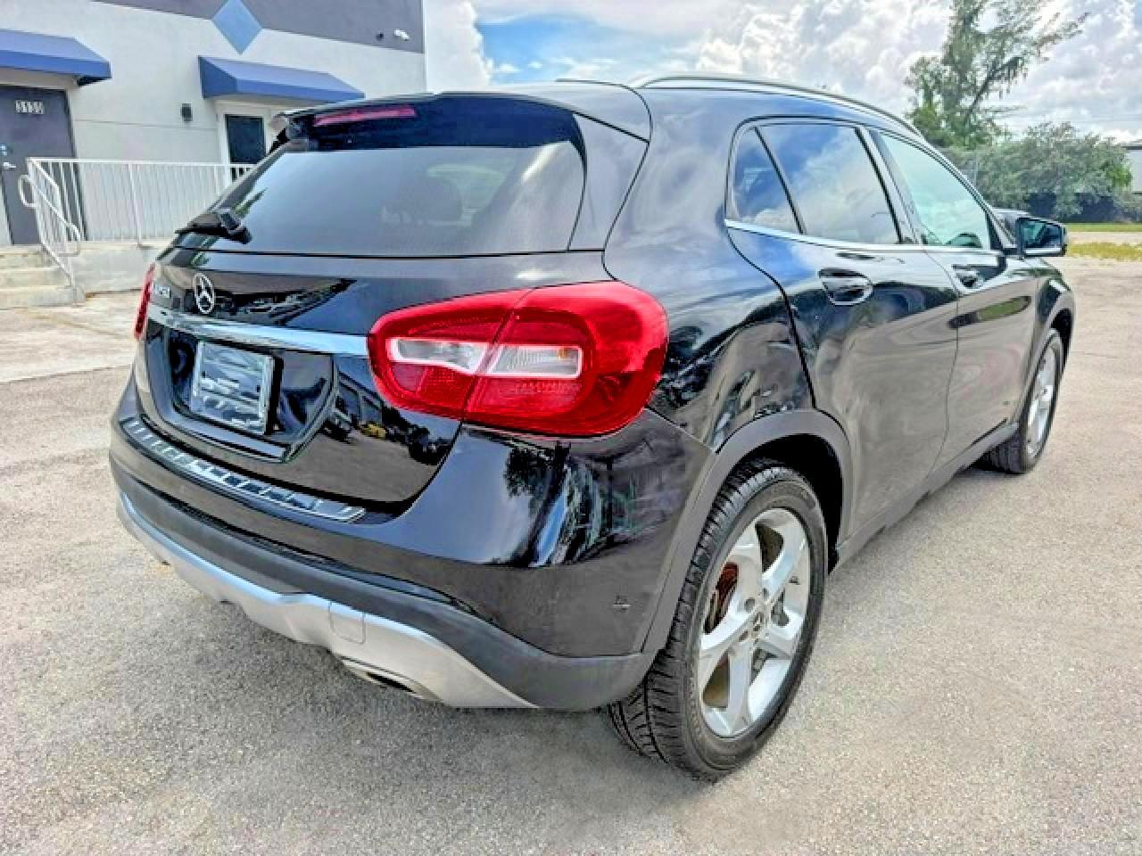2018 Mercedes-Benz Gla 250 - Фото 3