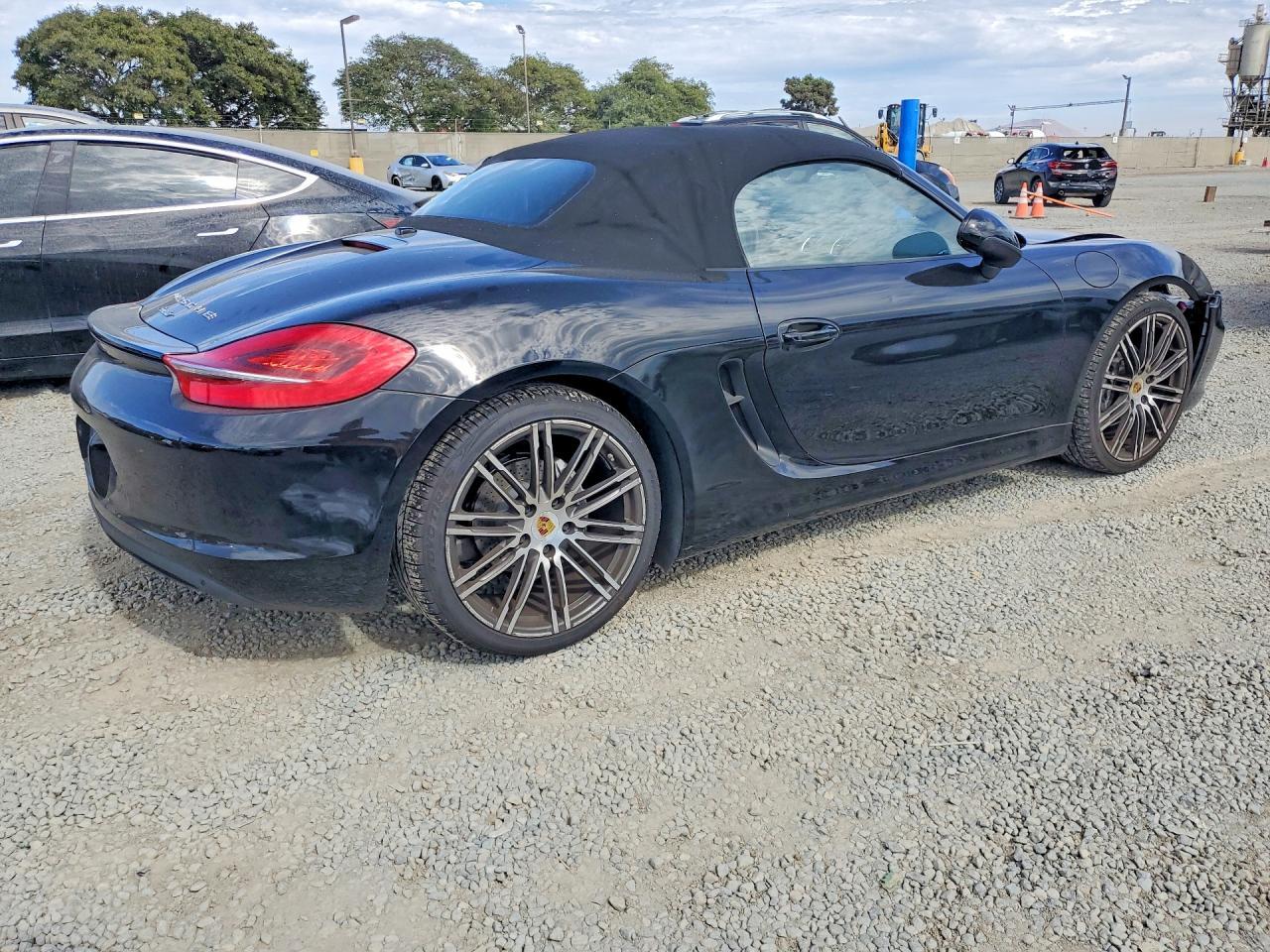 2016 Porsche Boxster - Image 3