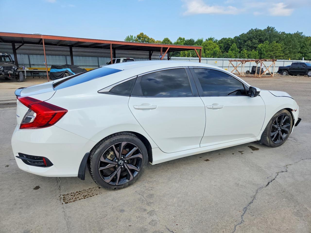 2019 Honda Civic Sport - Image 3