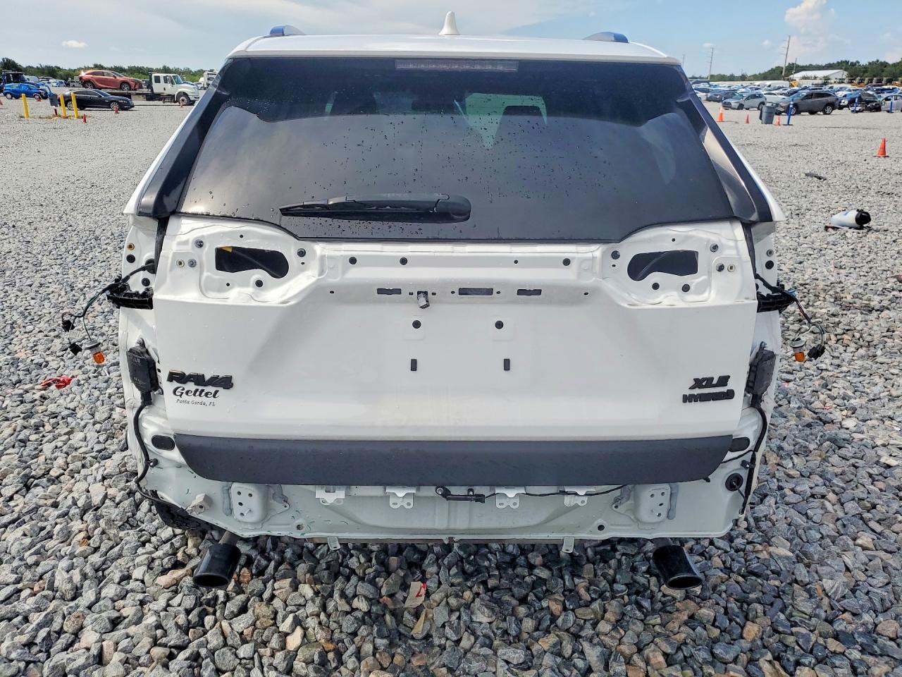 2024 Toyota Rav4 Hybrid Xle - Фото 6