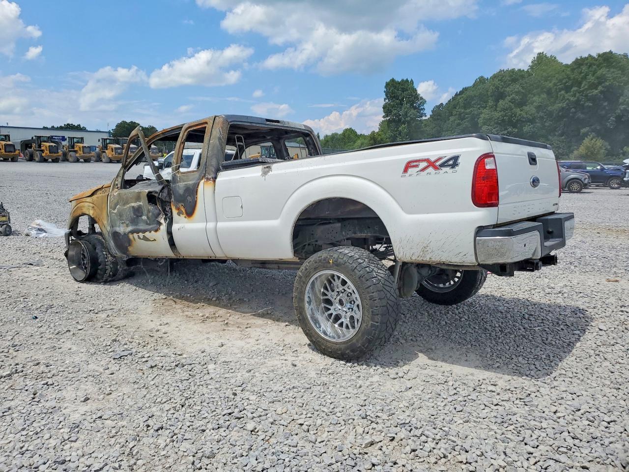 2016 Ford F250 Super Duty - Фото 2