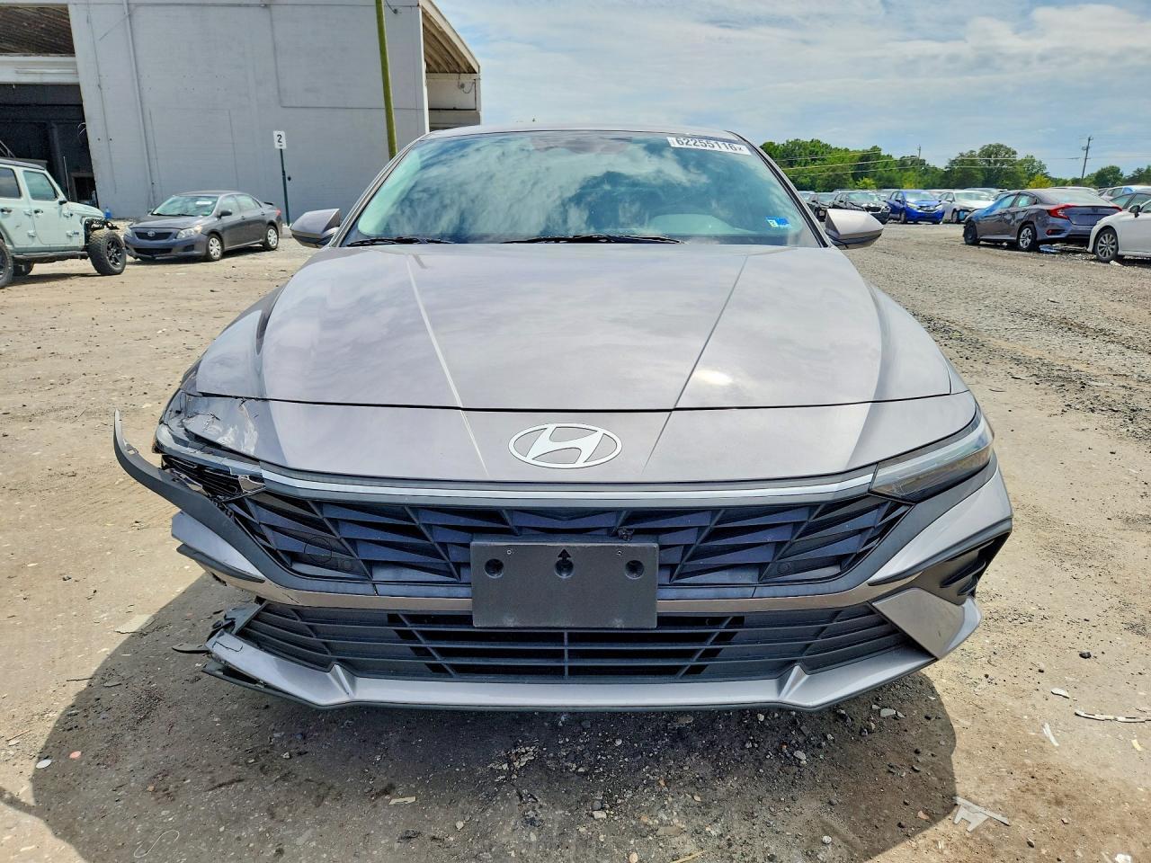 2025 Hyundai Elantra Se - Фото 5