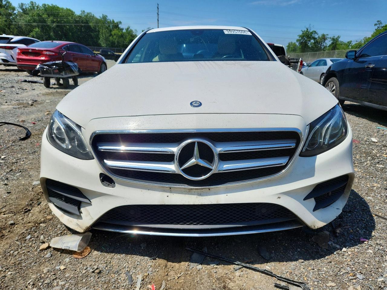 2017 Mercedes-Benz E 300 4Matic - Image 5