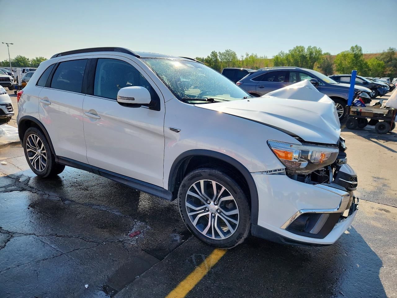 2018 Mitsubishi Outlander Sport Sel - Image 4