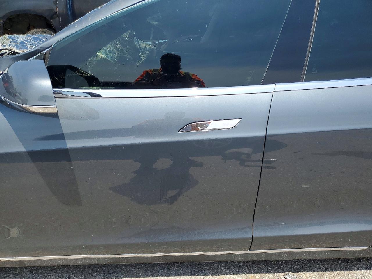 2013 Tesla Model S - Image 7
