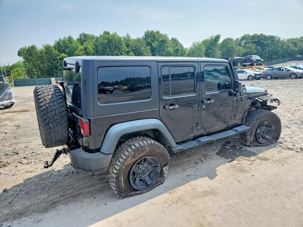 2014 Jeep Wrangler Unlimited Sport - Image 3