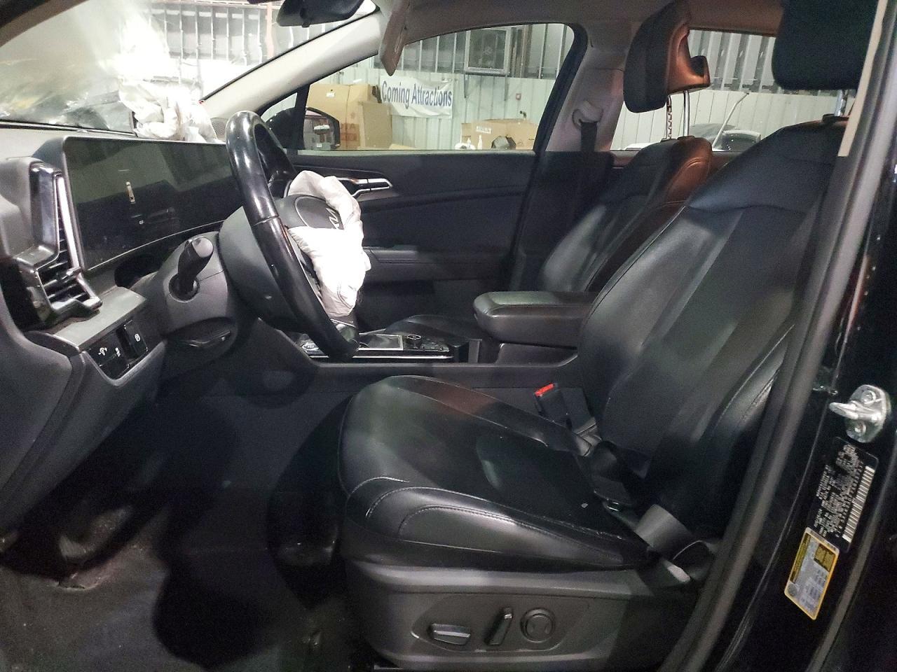 2025 Kia Sportage Ex - Image 7