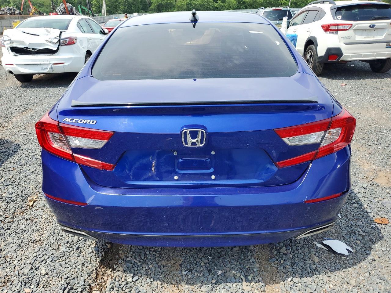 2022 Honda Accord Sport - Image 6