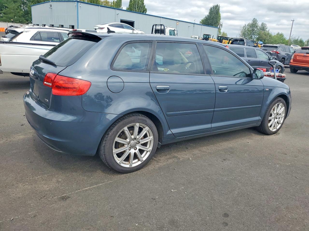 2013 Audi A3 Premium Plus - Image 3
