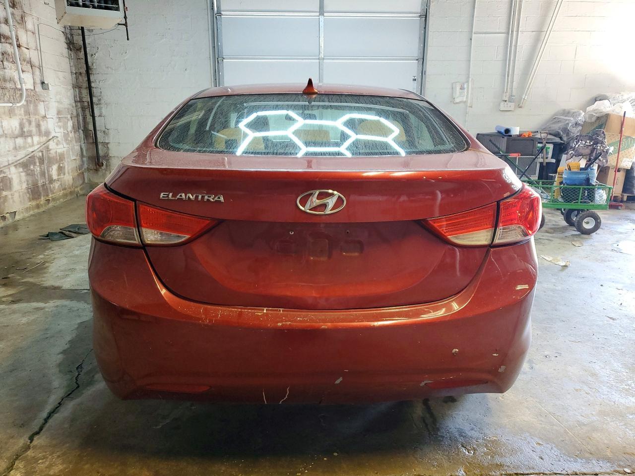 2013 Hyundai Elantra Gls - Фото 6